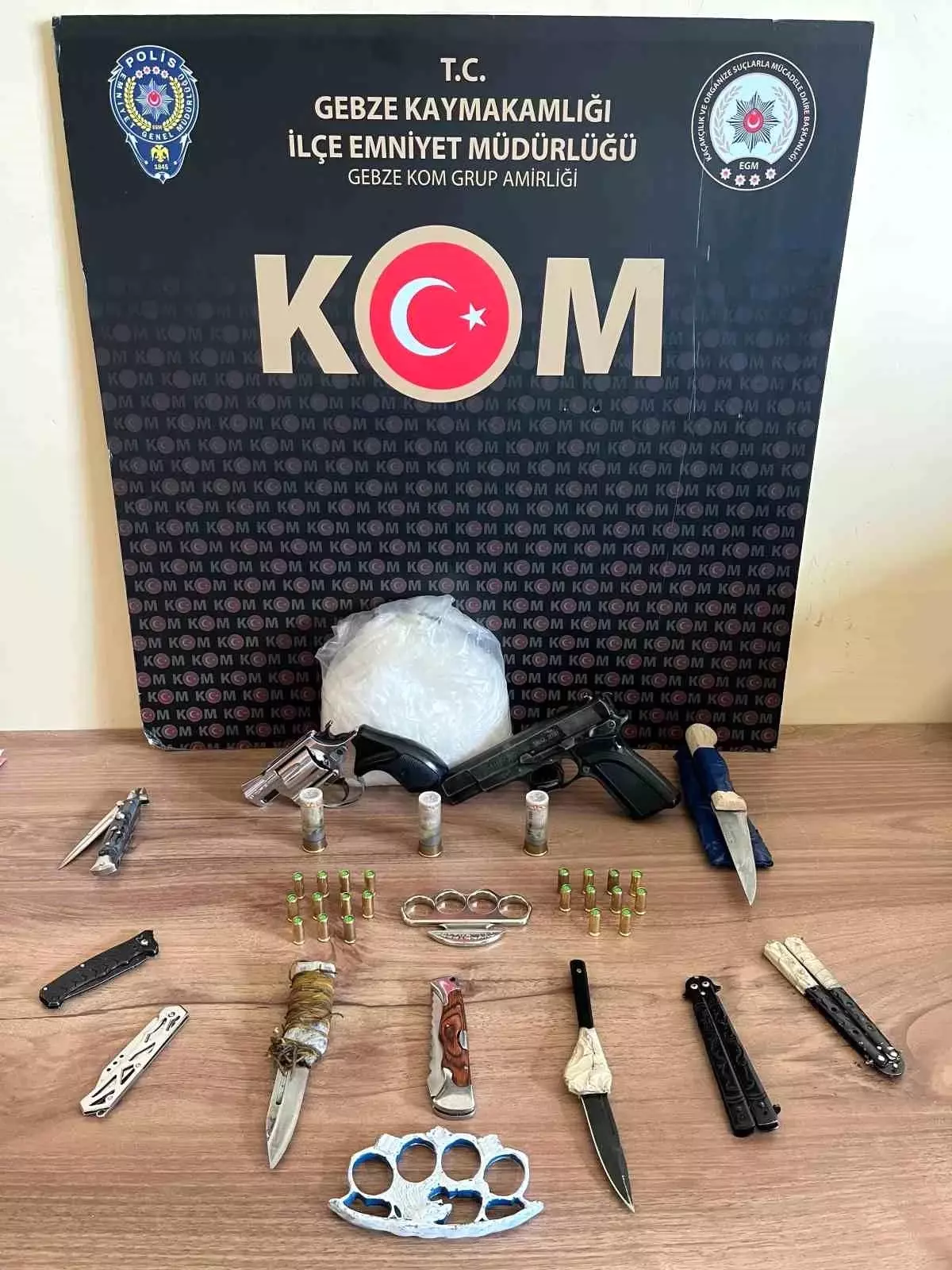 Kocaeli'de Eş Zamanlı Operasyon: 7 Gözaltı ve Uyuşturucu Ele Geçirildi
