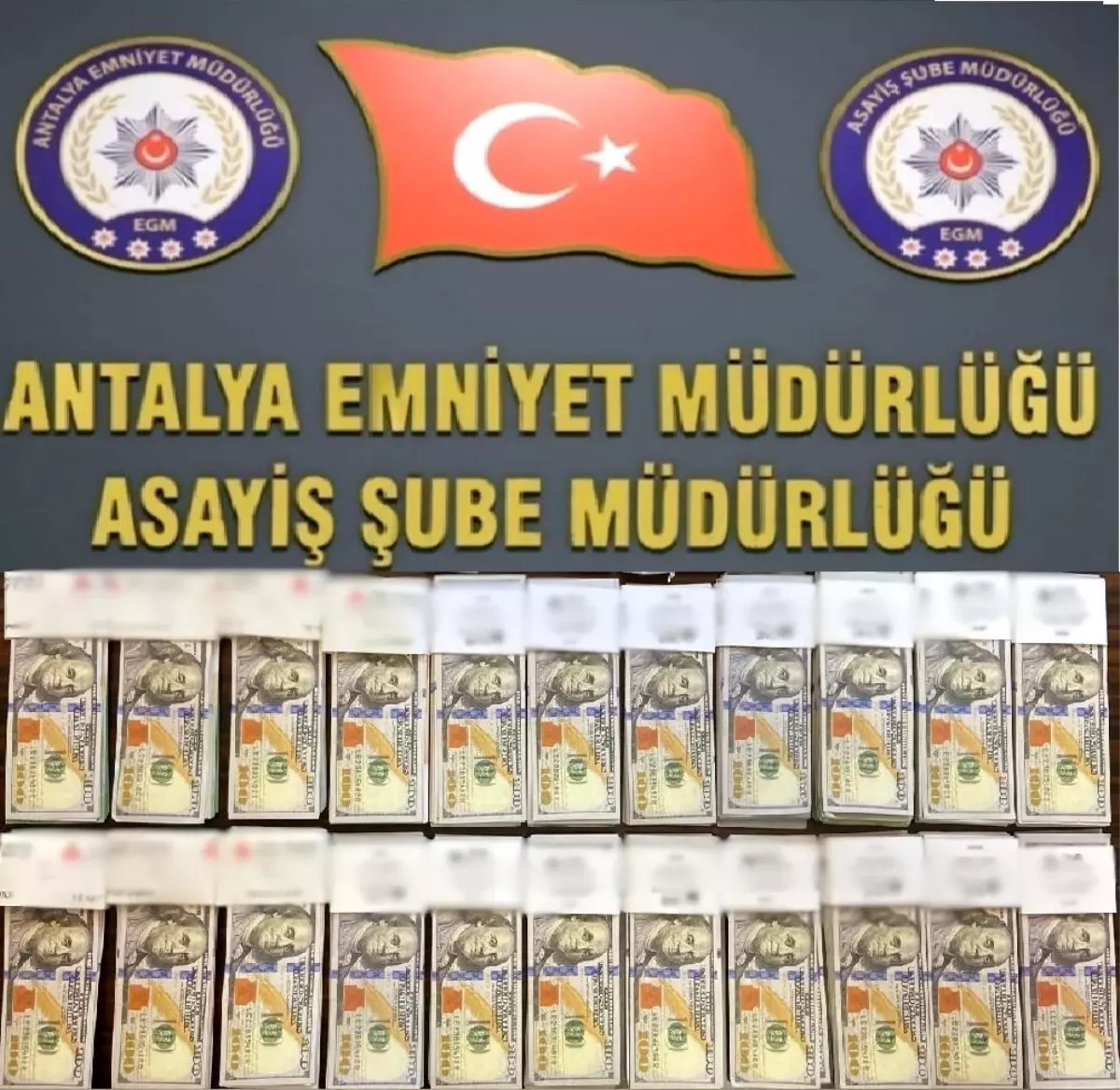 MİT Görevlisi Kılığına Giren Dolandırıcı Antalya'da Suçüstü Yakalandı