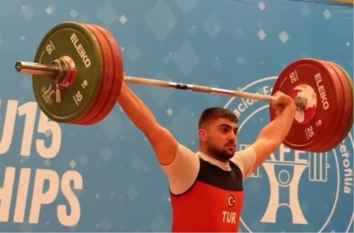 Sefkan Sümen Avrupa Halter Şampiyonası'nda Rekor Kırdı