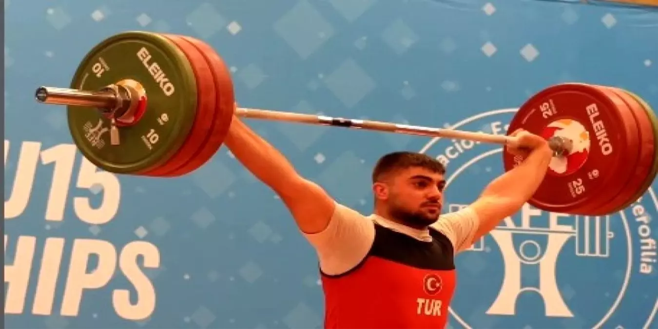 Şırnaklı Milli Halterci Sefkan Sümen, Avrupa Halter Şampiyonası'nda Rekor Kırdı
