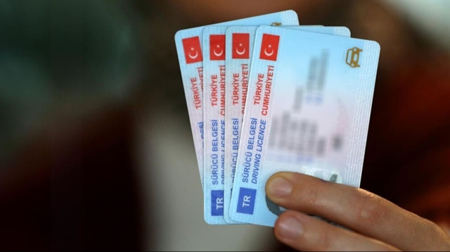 Attention drivers! Today is the last day for renewing old licenses and paying MTV