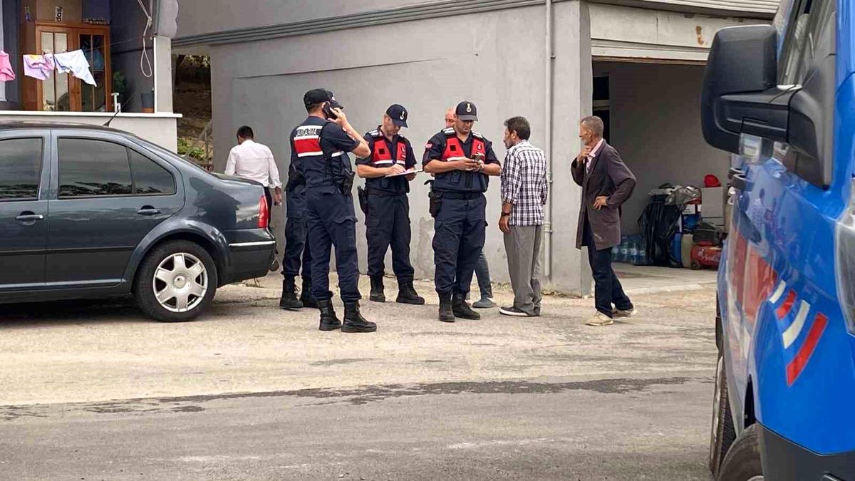 Kocaeli'de Akaryakıt İstasyonunda Kanlı Olay