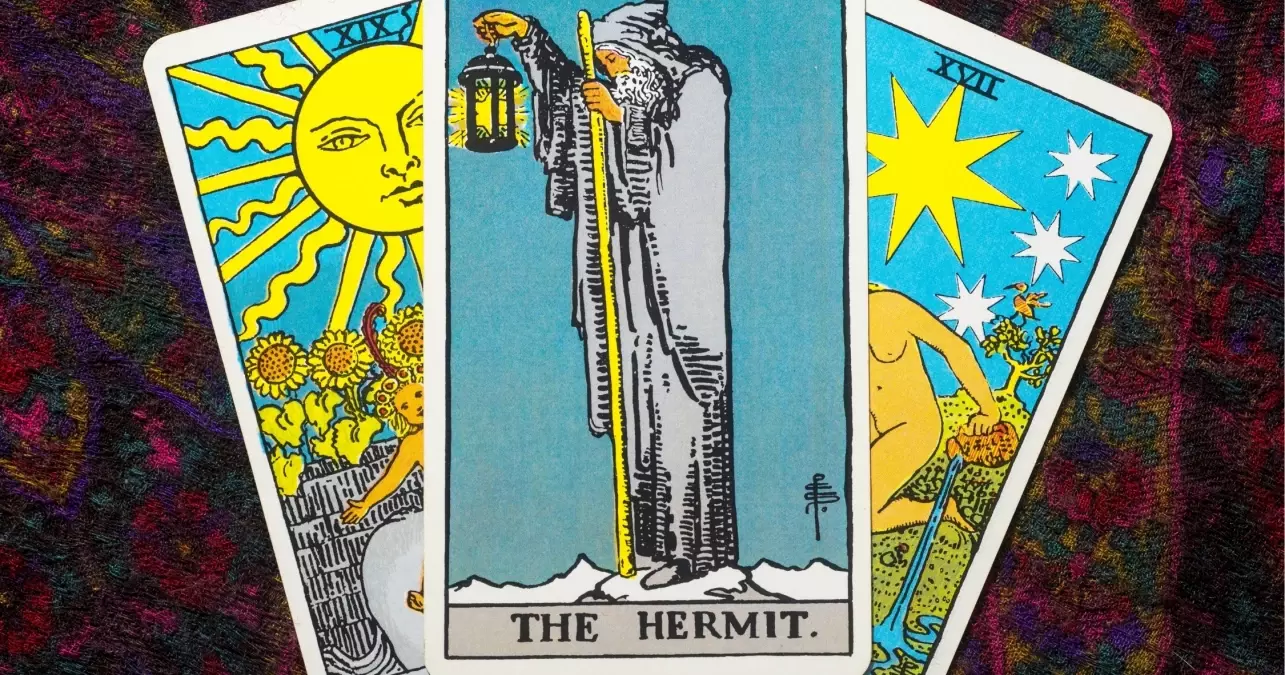 1 Ağustos 2025 Tarot açılımı: Bugünün kartları ne mesaj veriyor? Aşk, iş ve ilişkilere dair ipuçları