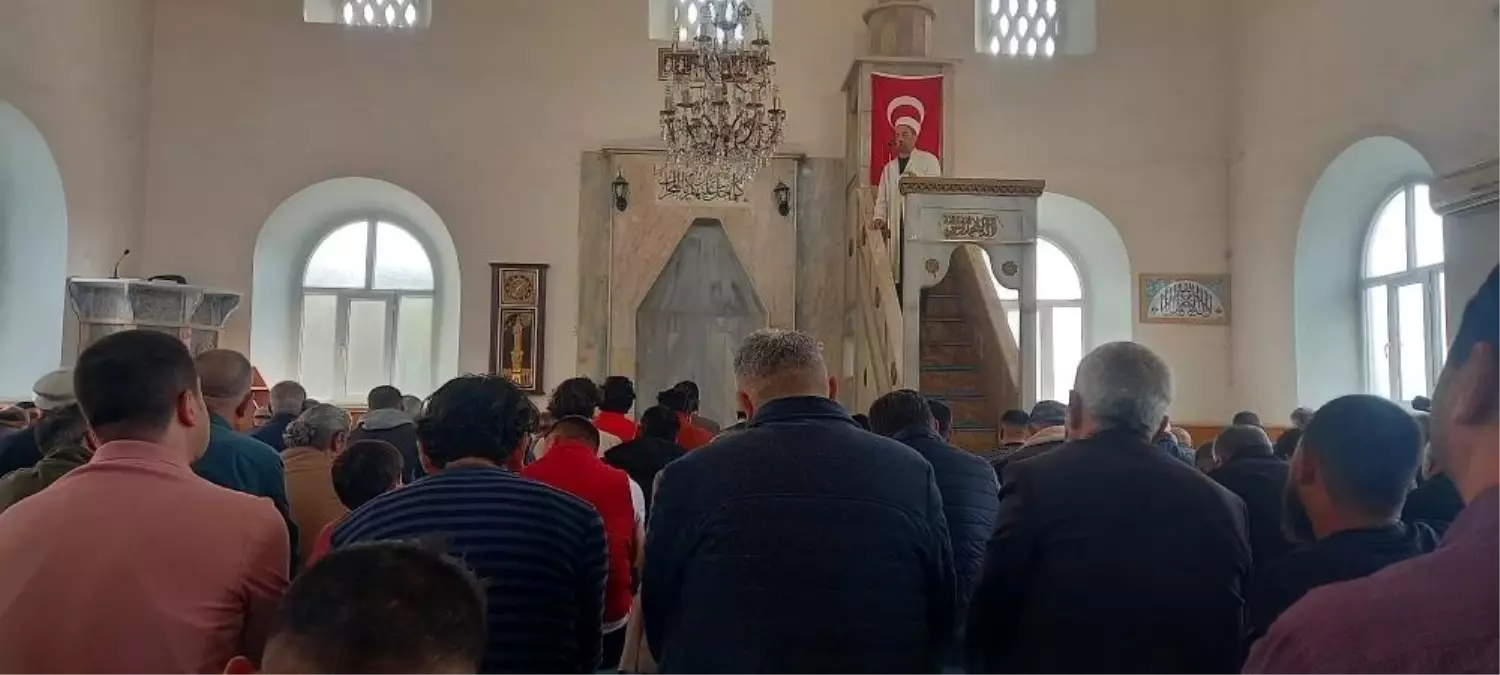 Diyanet'ten Cuma Hutbesinde Haya ve Mahremiyet Vurgusu