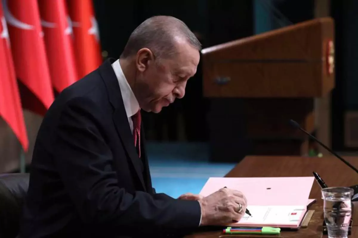 Cumhurbaşkanı Erdoğan'ın affettiği 9 kişi arasında dikkat çeken isim