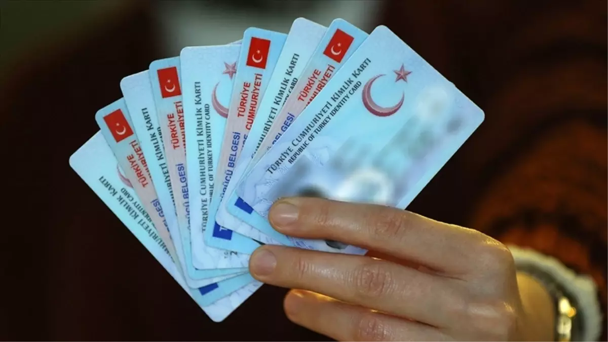 Ehliyet yenileme süresi uzatıldı mı? Ehliyet yenilemek için son tarih ne zaman?