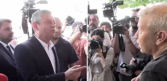 Eşinin aldığı maaşı söyleyen Özgür Özel, 'Hamdolsun' diyen esnafa kızdı