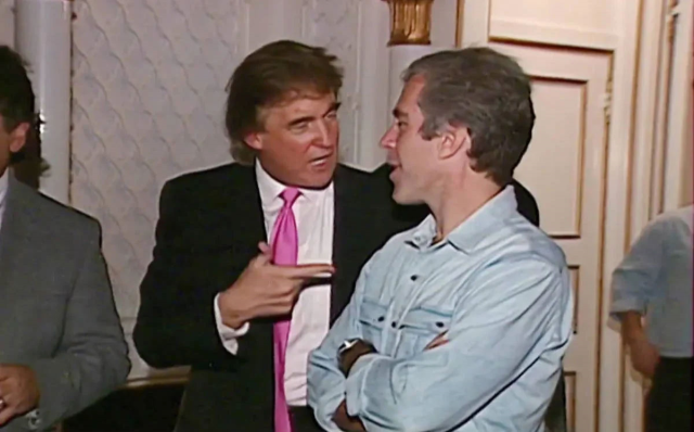 FBI ekibinin, gizlilik korumaları nedeniyle Trump'ın ismini Epstein dosyalarından sildiği iddiası FBI ekibinin, gizlilik korumaları nedeniyle Trump'ın ismini Epstein dosyalarından sildiği iddiası