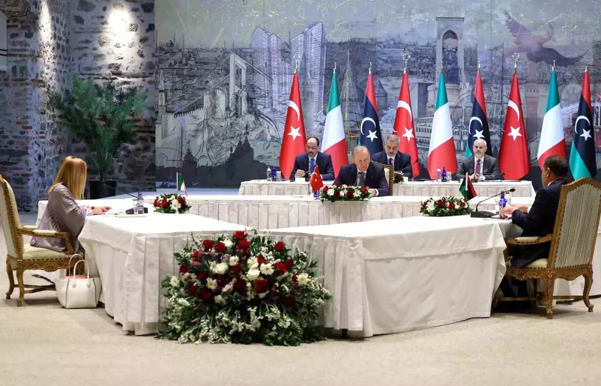 İstanbul'da Türkiye-İtalya ve Libya arasında üçlü zirve