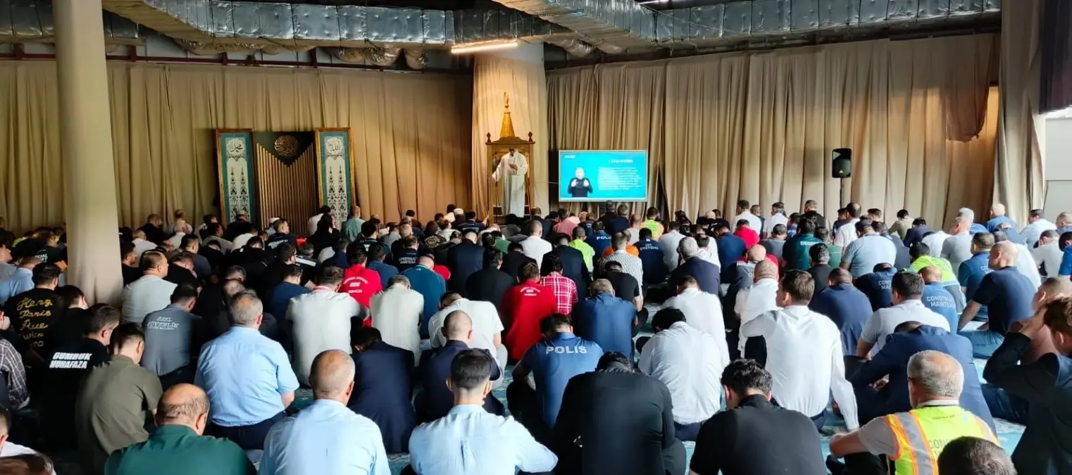 İstanbul Havalimanı'nda İşitme Engelliler için Dijital Ekran Uygulaması