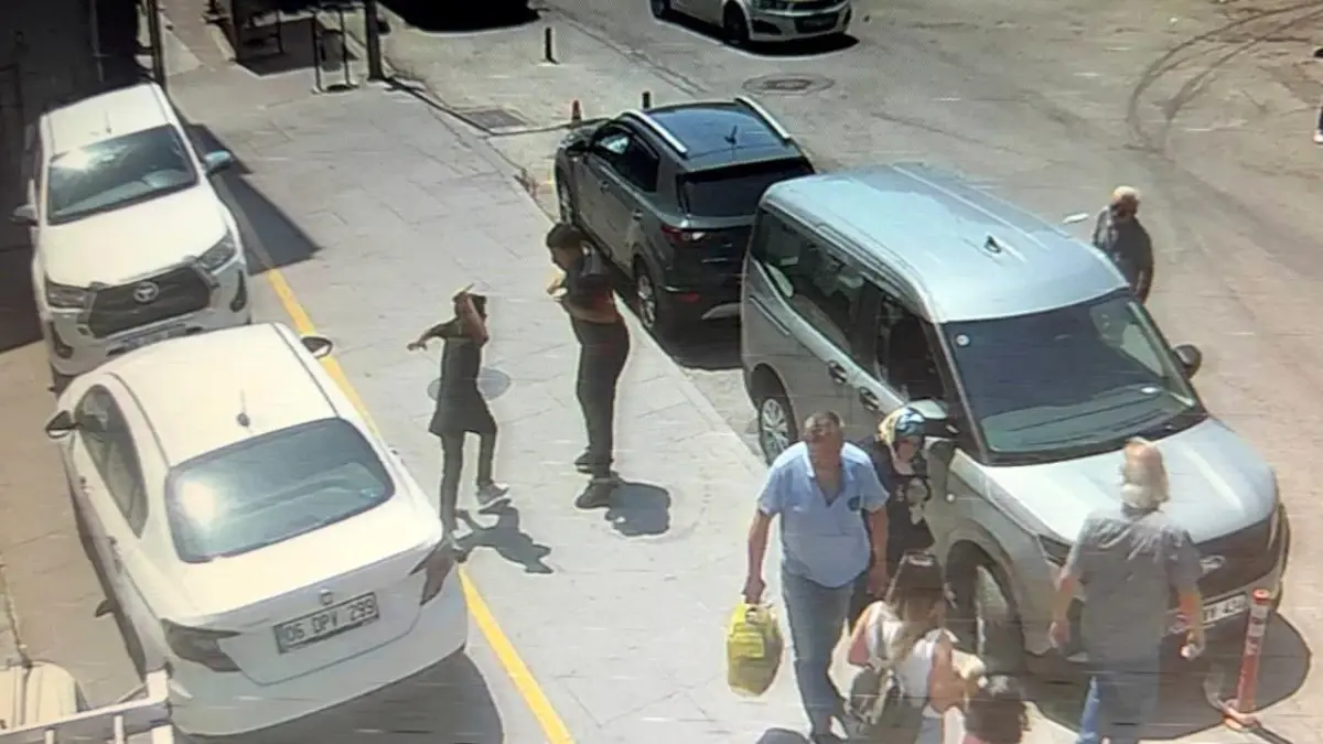 Karabük'te Aileler Arasında Bıçaklı Kavga: 2 Yaralı