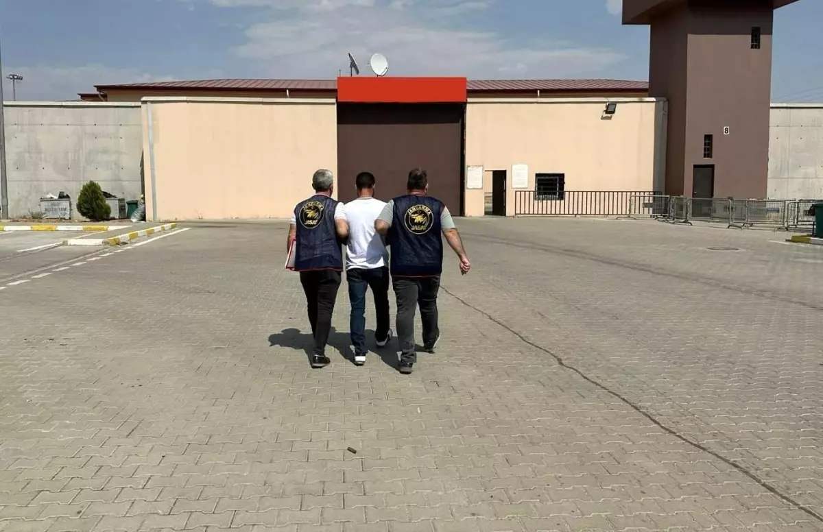 Gaziantep'te Kasten Öldürme Suçundan Aranan Şahıs Yakalandı