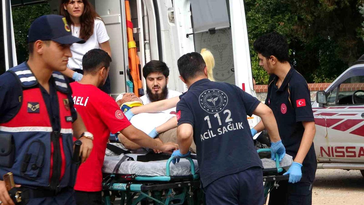 Kocaeli'de Otomobil Kazası: 8 Yaralı