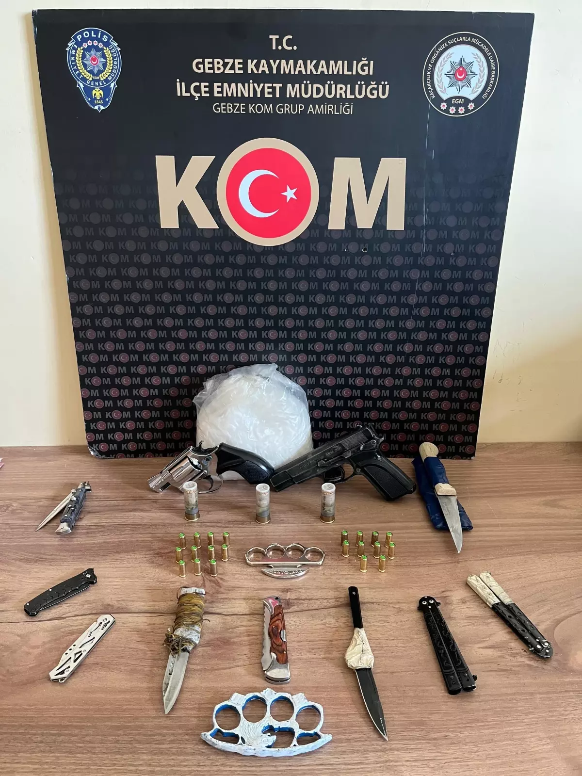 Darıca, Gebze ve Çayırova'da Silah Kaçakçılarına Operasyon