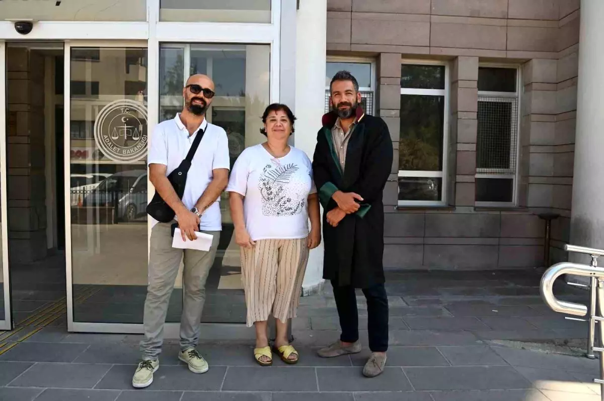 Doktor Bebek Evlat Edinme İddiasıyla Serbest Bırakıldı
