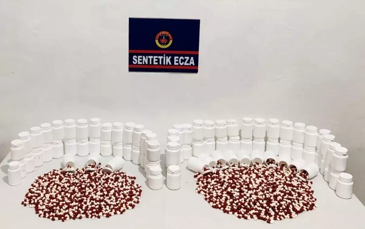 Manisa'da Narkotik Operasyonu: 5 Bin Sentetik Hap Ele Geçirildi