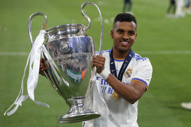 Osimhen gölgede kalacak! Fenerbahçe'den çılgın transfer hamlesi Osimhen gölgede kalacak! Fenerbahçe'den çılgın transfer hamlesi