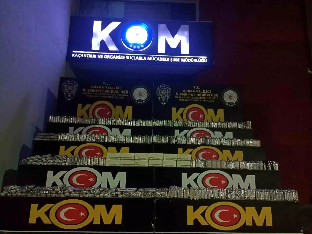 Adana'da Yolcu Otobüsünde 990 Gümrük Kaçağı Elektronik Sigara Ele Geçirildi
