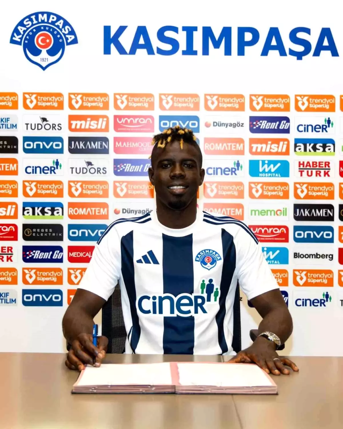 Kasımpaşa, Pape Habib Gueye'yi Transfer Etti