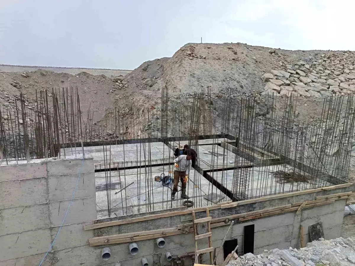 Sarıkamış Kayak Merkezi'nde Suni Karlama Sistemi Projesi Hızla İlerliyor