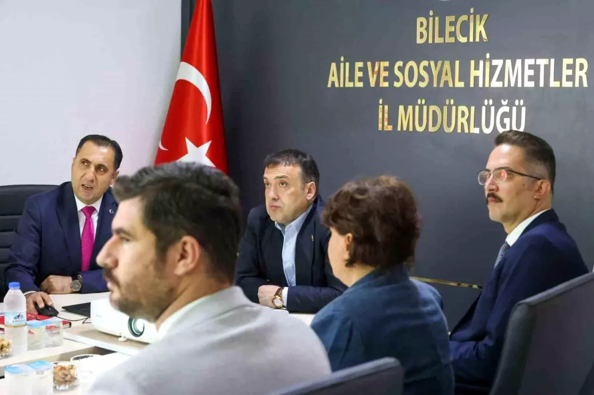 Bilecik Valisi, Sosyal Hizmetler Müdürlüğü'nü Ziyaret Etti