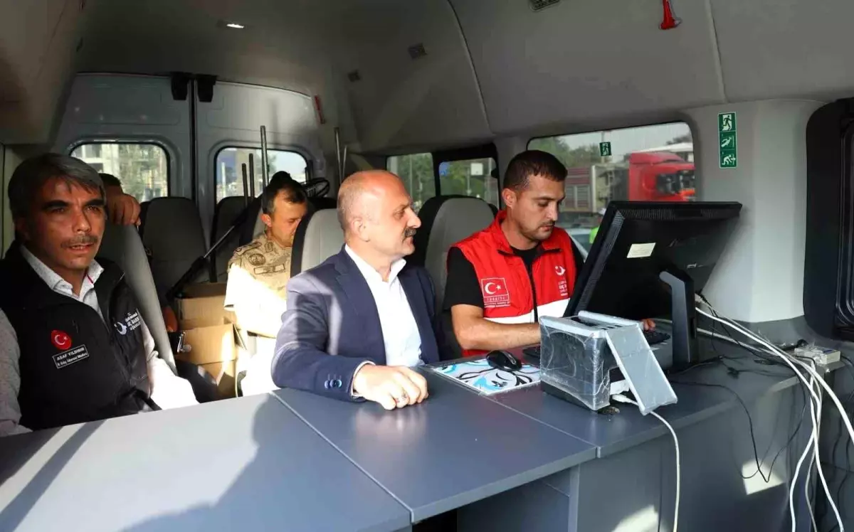 Adıyaman'da Mobil Göç Noktası Araçları ile Düzensiz Göç Mücadelesi