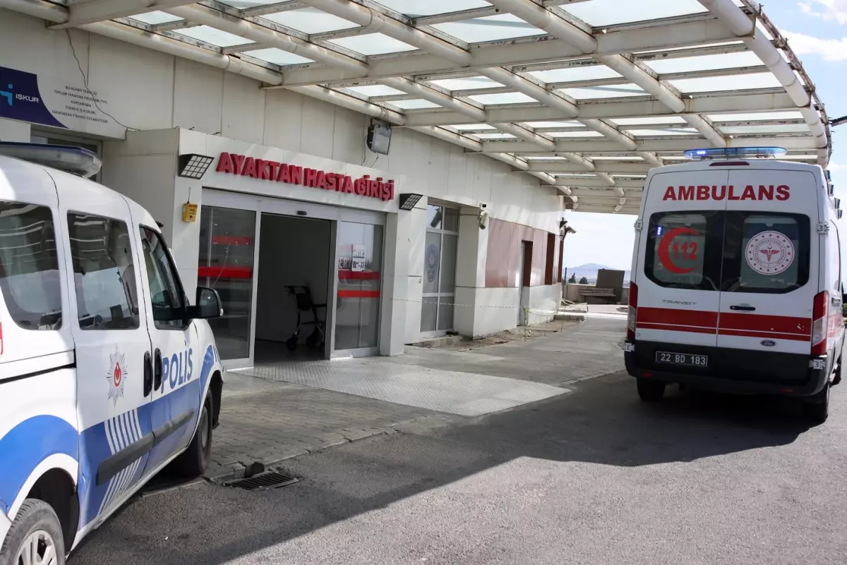 Fare zehri yutan bebek hastanede yaşam savaşı veriyor