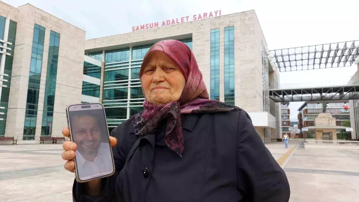 74 Yaşındaki Anne, Kaybolan Oğlunun Bulunması İçin Yardım İstedi