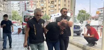 Balkondan av tüfeğiyle ateş açtı, belediye işçisini engelli bıraktı