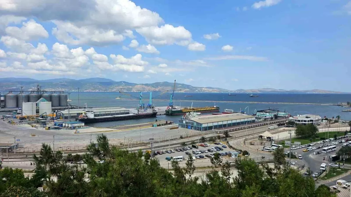 Bandırma Limanı'nda Dış Ticaret Rakamları Açıklandı