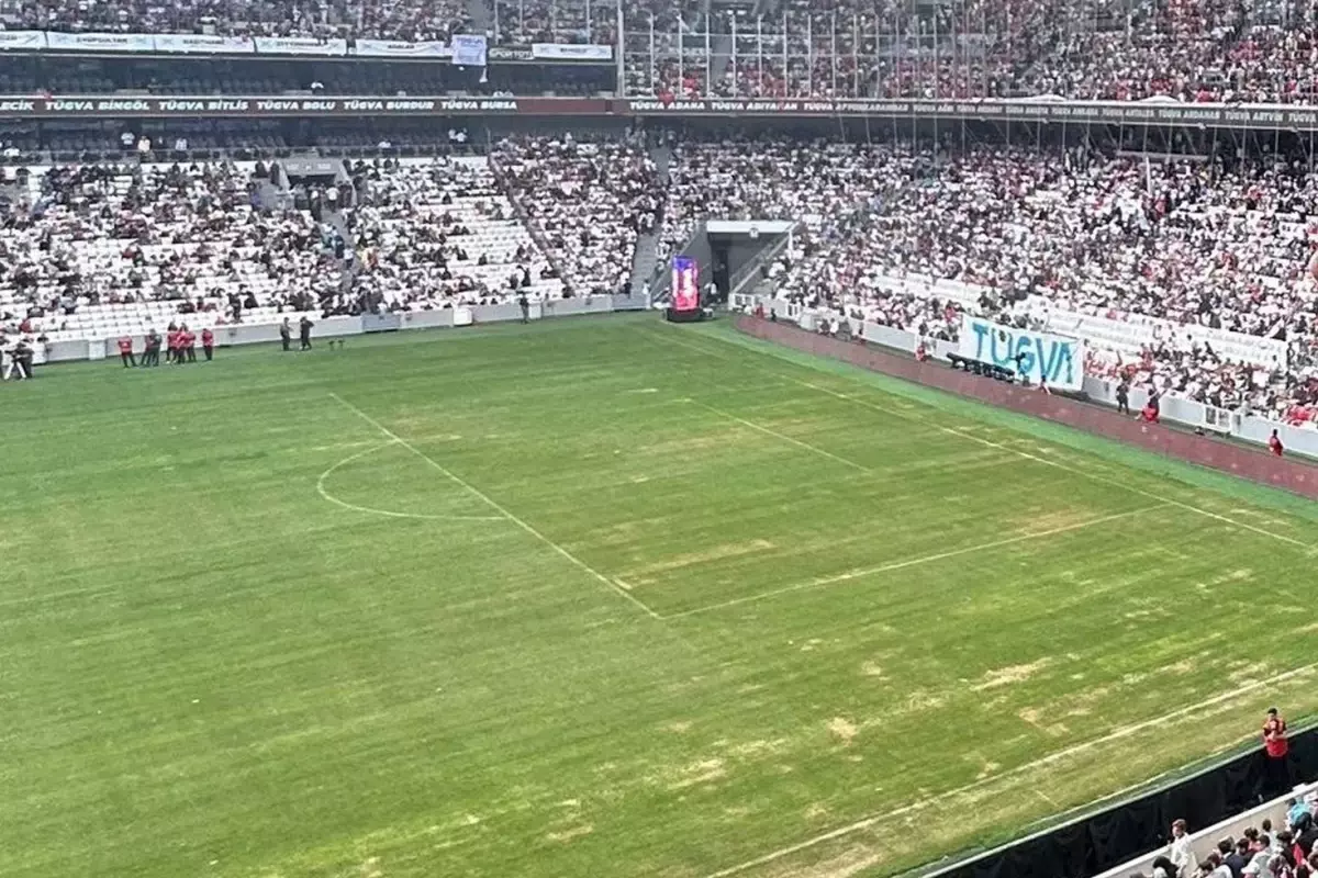 Beşiktaş taraftarını çileden çıkaran görüntü
