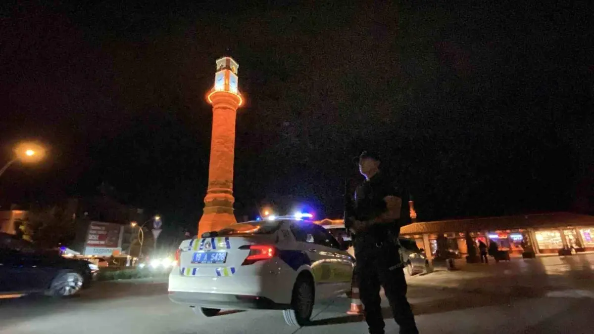 Çorum'da Huzur Uygulamasında 103 Araçta Kural İhlali, 616 Bin TL Ceza