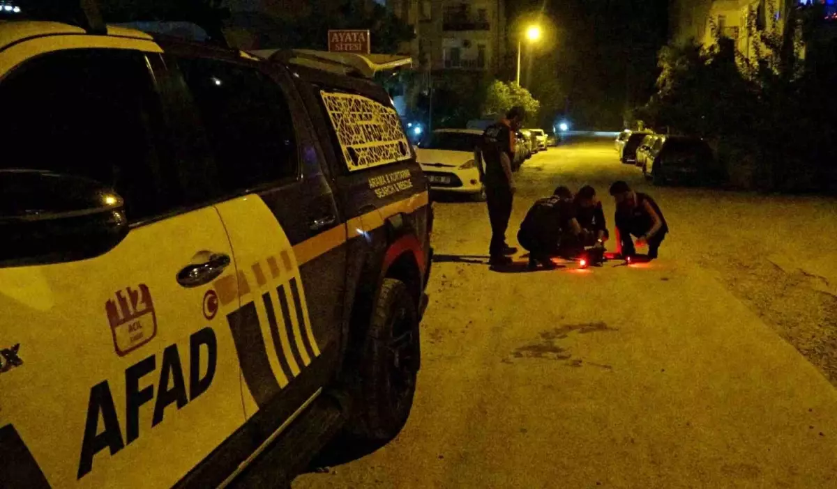 Antalya'da Dağlık Alandan İşaret Fişeği İhbarı: Ekiplere 2 Saatlik Arama