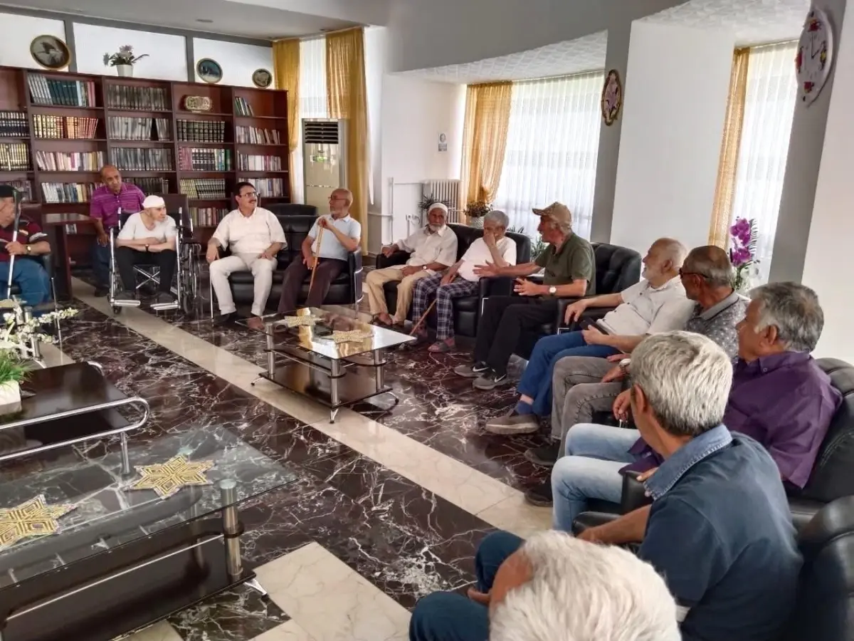 Elazığ Müftülüğü'nden Huzurevi Sakinlerine Haftalık Sohbet Programı