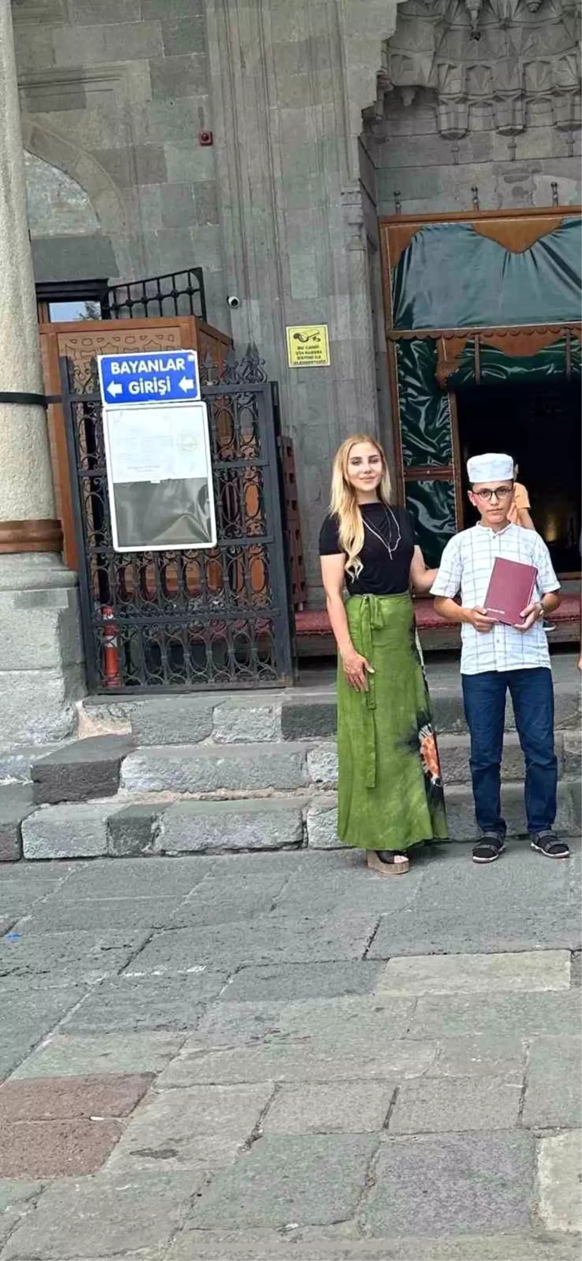 Hafız Ahmet Küçük'ün Lalapaşa Camii'nde Hatim Okuma Hayali Gerçekleşti