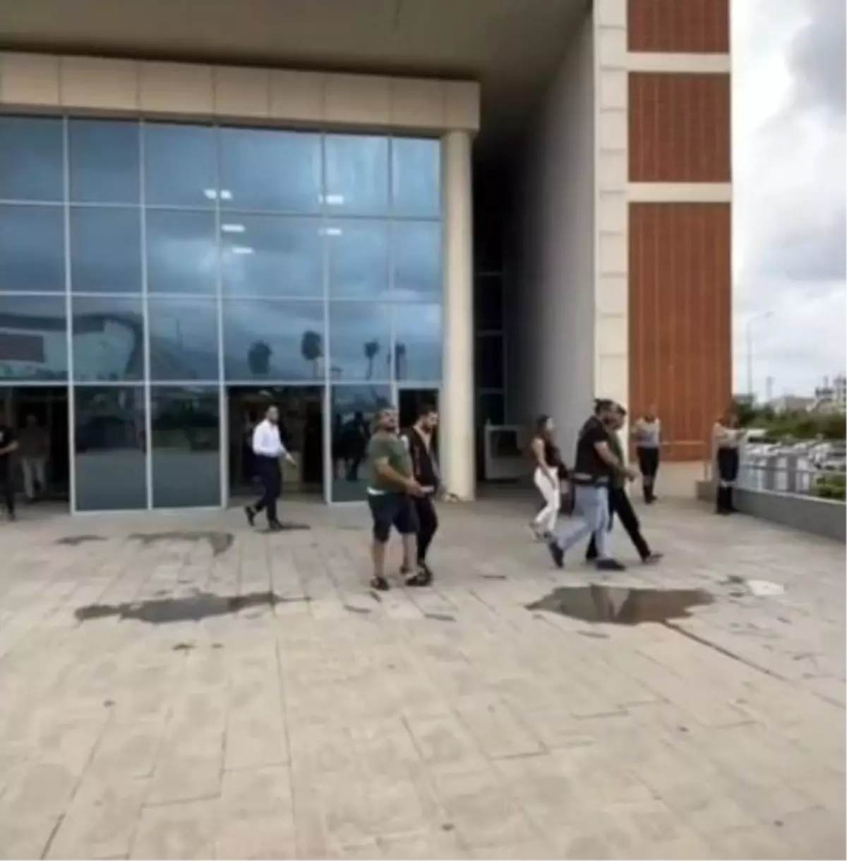 Hatay'da Aranan İki Şüpheli Yakalandı