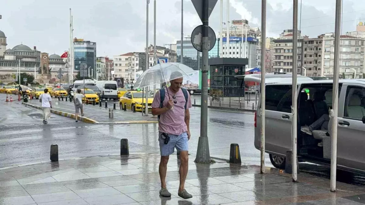 İstanbul'da Beklenen Yağmur Etkili Oldu