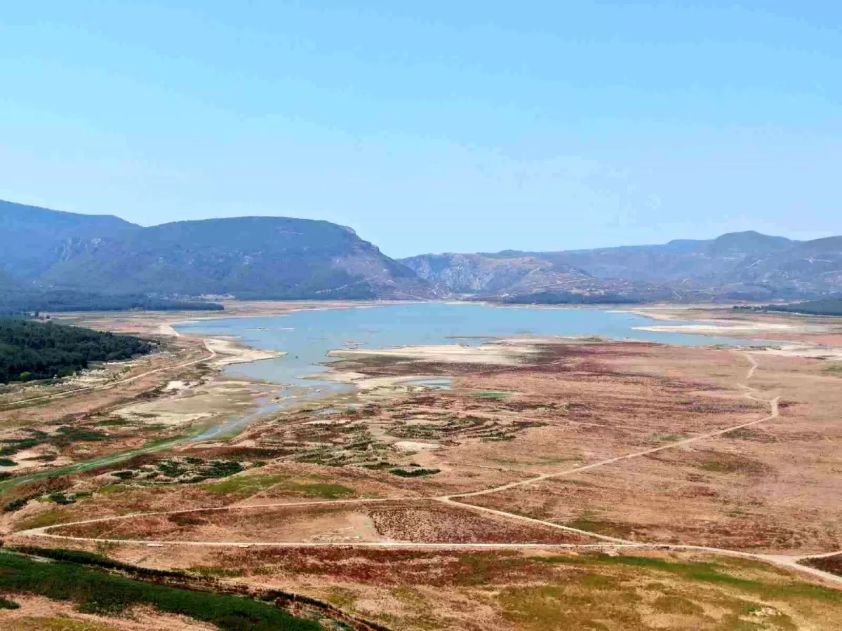 İzmir'de kuraklık nedeniyle 6 Ağustos'tan itibaren kısmi su kesintileri başlayacak