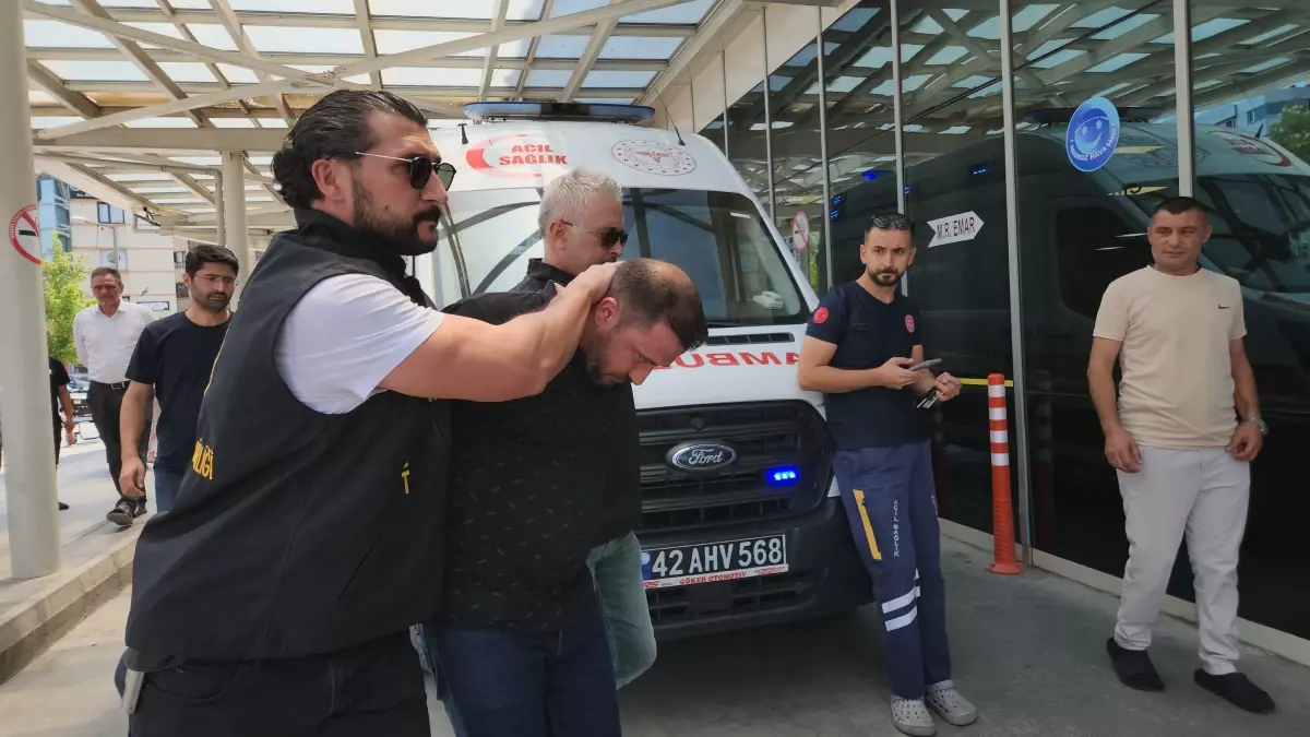Konya'da Pompalı Tüfekle Bekçilere Ateş Açtı, Temizlik Görevlisi Yaralandı
