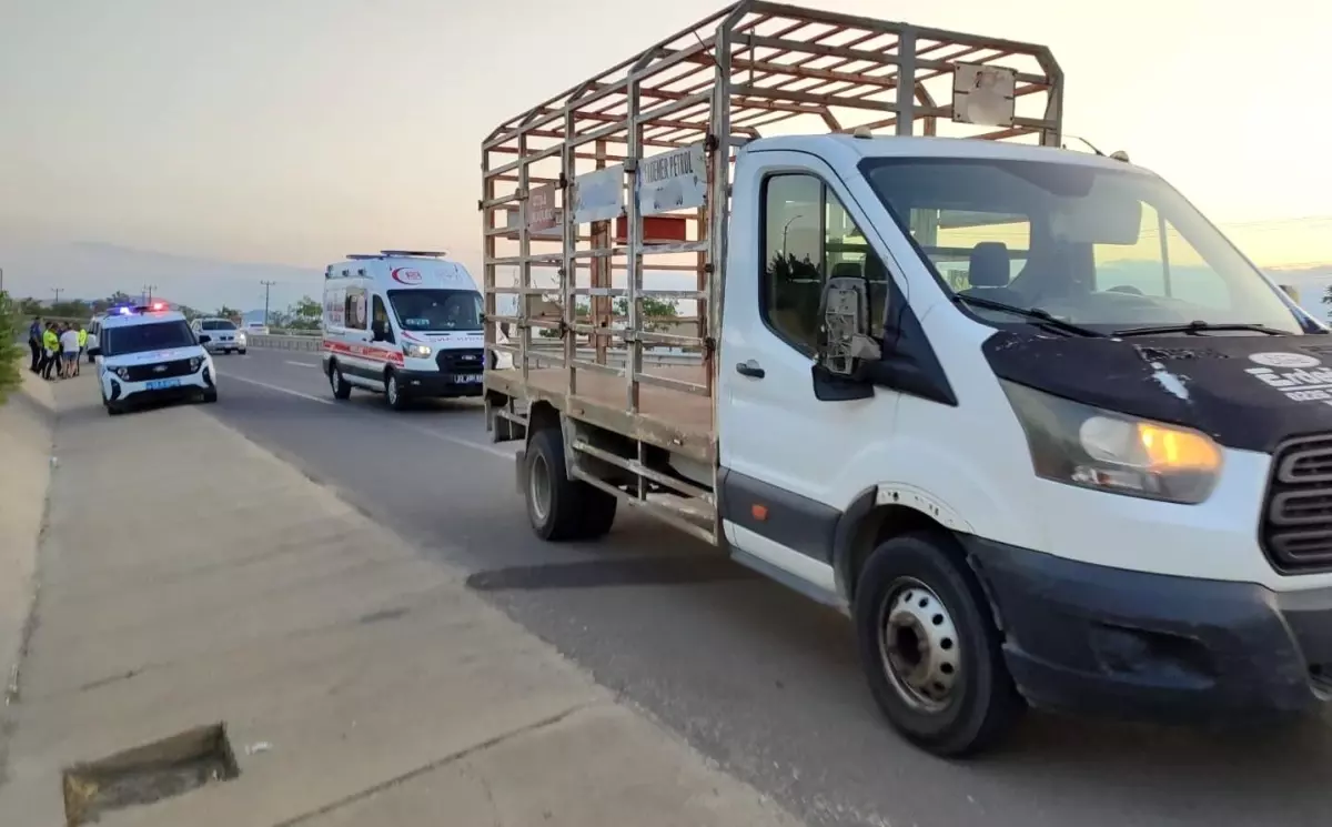 Edirne'de Koşu Yapan Sporcuya Tüp Kamyon Çarptı