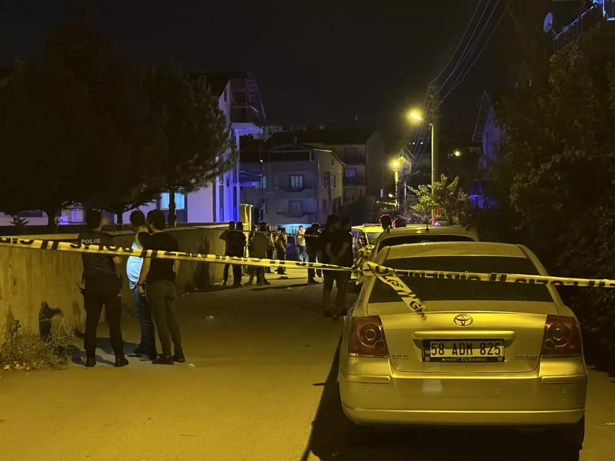 Sivas'ta Kına Gecesi Kavgasında 15 Yaralı