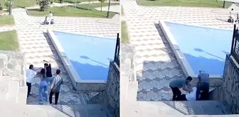 Mahalle muhtarı, parkta uyardığı genç tarafından bıçaklandı