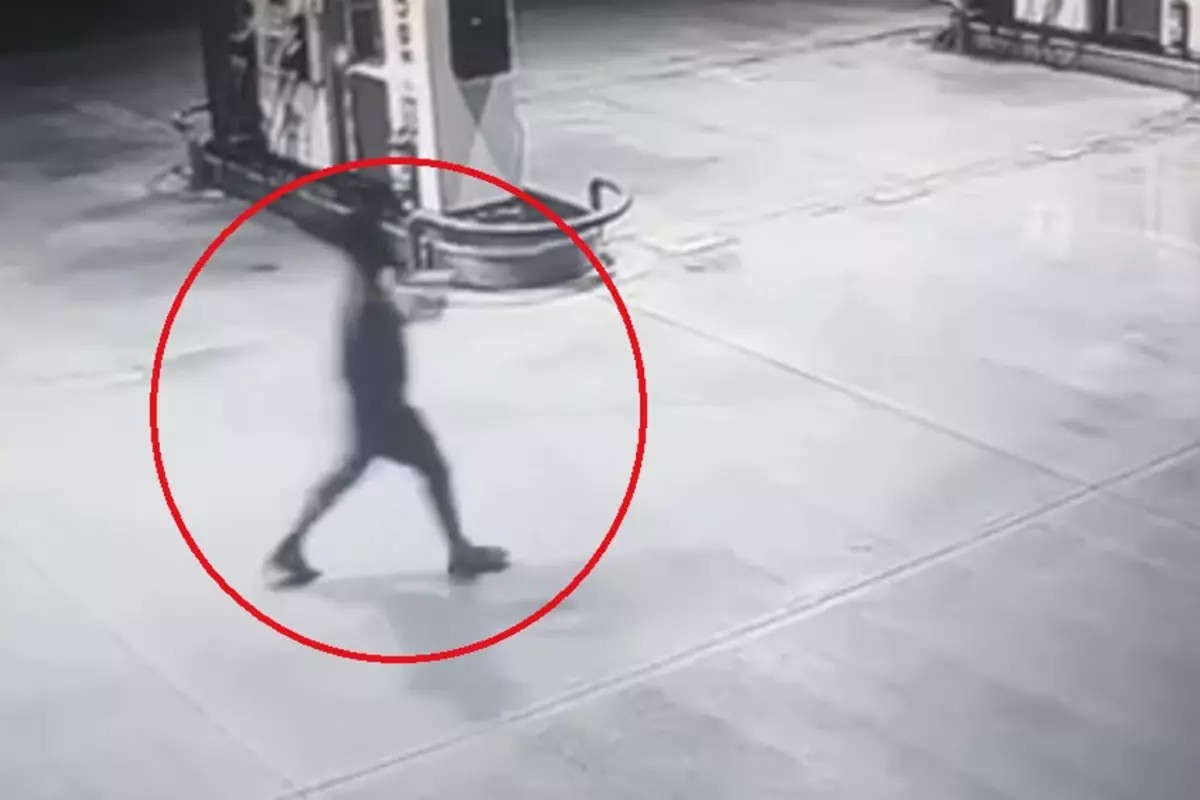 Meşə yandıran iki nəfər həbs olundu! Onların benzin aldıqları anlar kameralara düşüb.