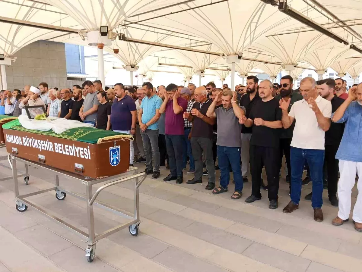Ankara'da 15 Yaşındaki Kızın Uyuşturucu ve Alkol Etkisi Altında Kadını Boğarak Öldürmesi