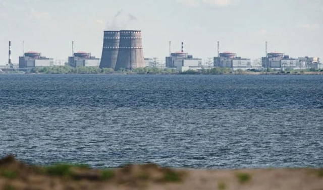 Ukrayna'daki Zaporijya Nükleer Santrali'nin tesislerinden biri vuruldu Ukrayna'daki Zaporijya Nükleer Santrali'nin tesislerinden biri vuruldu