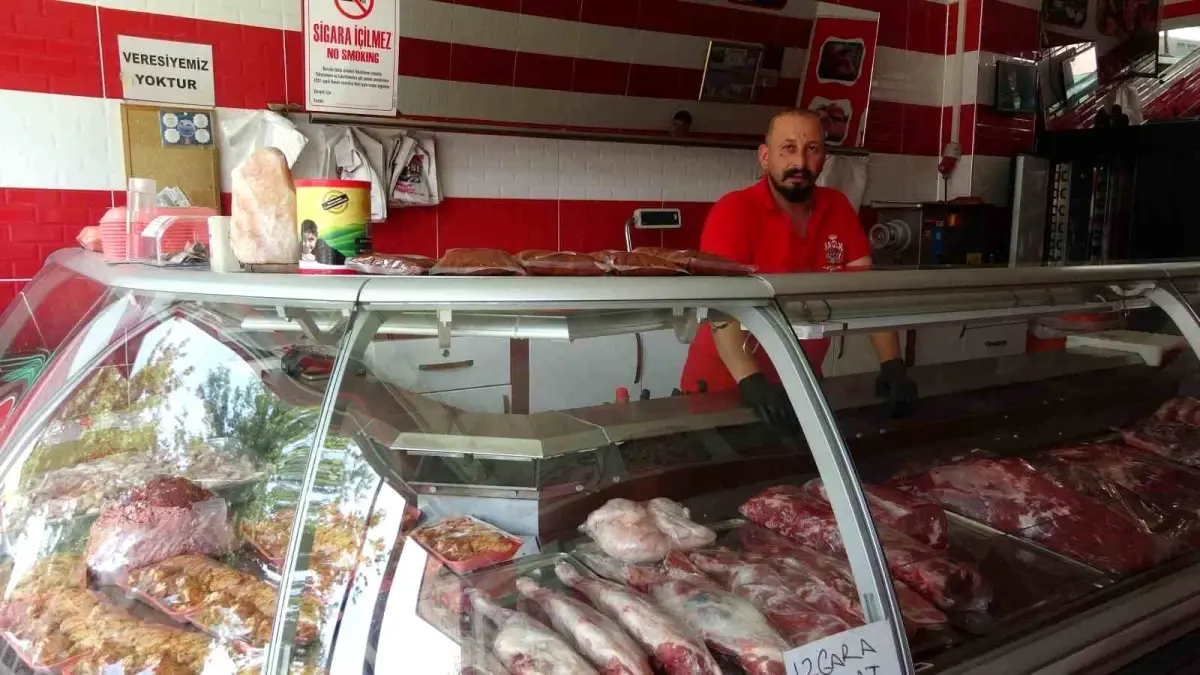 Van esnafı elektrik kesintilerinden şikayetçi