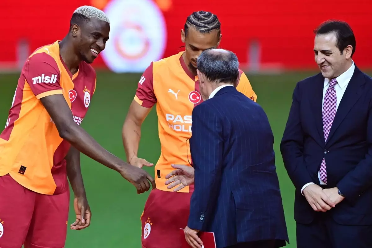 Victor Osimhen'in tek cümlelik mesajı RAMS Park'ı ayağa kaldırdı