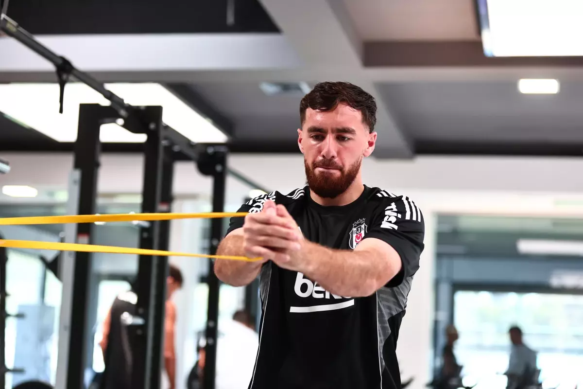 Beşiktaş UEFA Konferans Ligi Hazırlıklarını Sürdürüyor