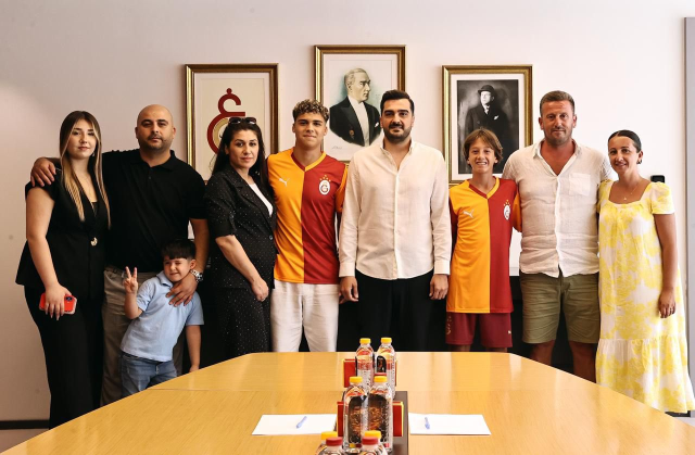 Galatasaray'ın transfer ettiği kaleci Arda Yılmaz'ın yaşını duyanlar inanamıyor