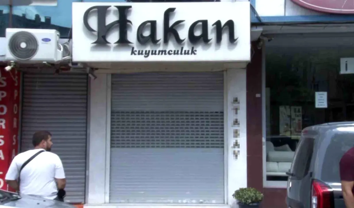 Gaziosmanpaşa'da Kuyumcu Ortadan Kayboldu